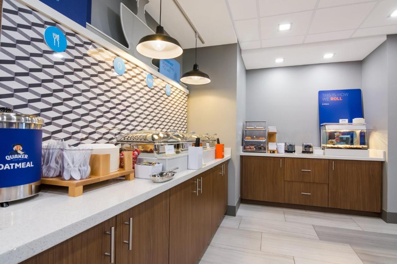 Holiday Inn Express & Suites - Springdale - Fayetteville Area Kültér fotó