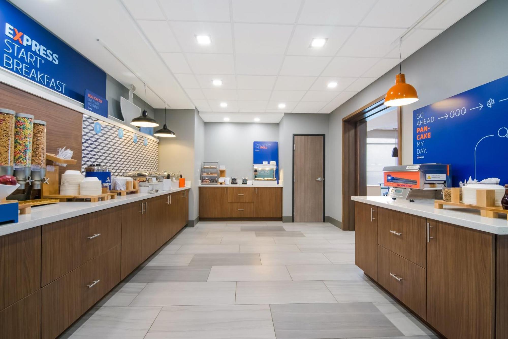Holiday Inn Express & Suites - Springdale - Fayetteville Area Kültér fotó